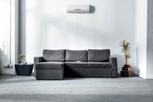 Read more about the article Er børnesofaen på plads? Så find en sofa til de voksne